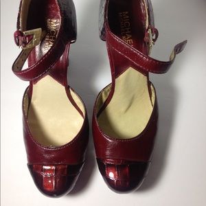Michael Kors Shoes size 7.5
